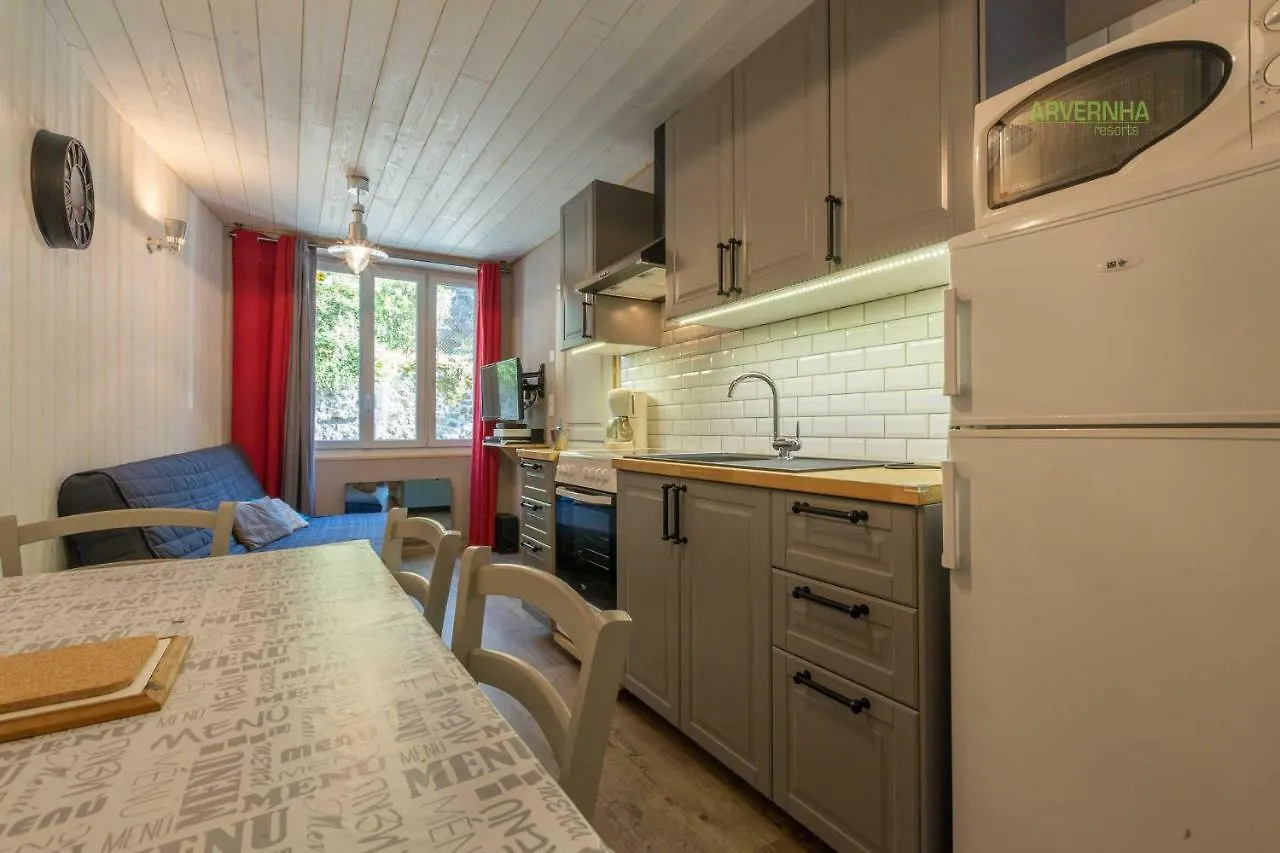Holiday home Le Petit Lutess Villa Murol